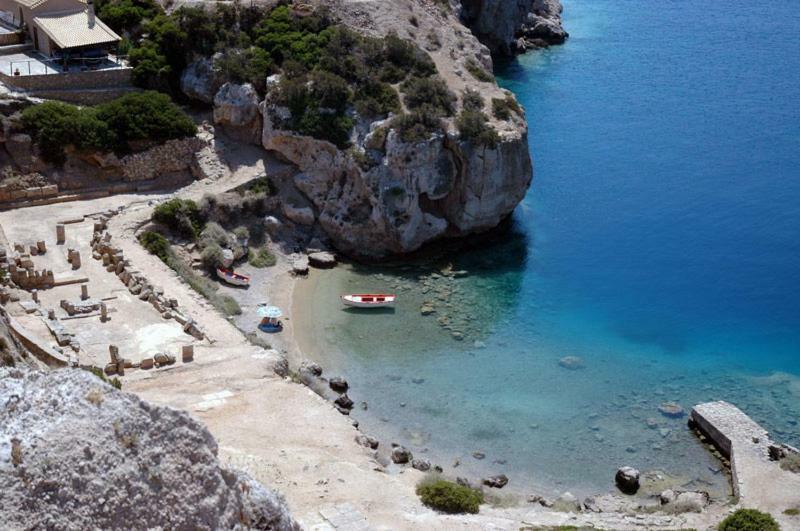 Lagoon Dreamhouse Vouliagmeni Lake Bagian luar foto