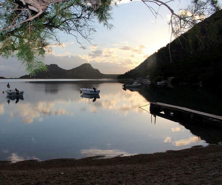 Lagoon Dreamhouse Vouliagmeni Lake Bagian luar foto